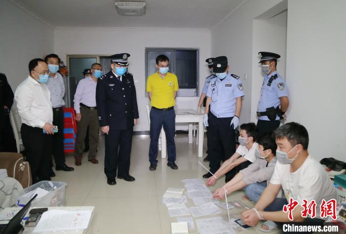 圖為執法現場 曾昭竣 攝