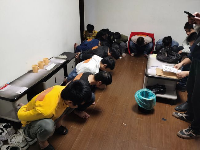 下載 (2).jpg